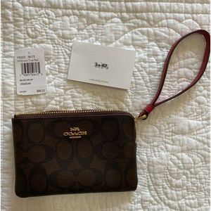 Coach Wristlet NWT